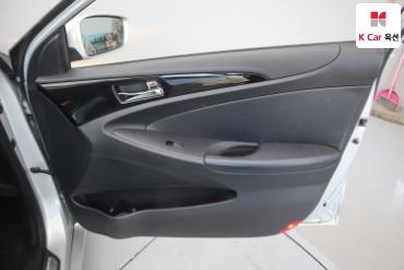 2010 - hyundai sonata