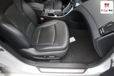 2010 - hyundai sonata