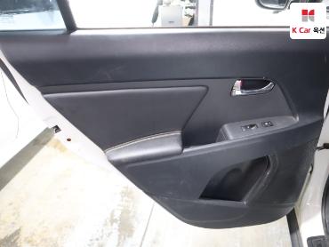 2012 - kia sportage