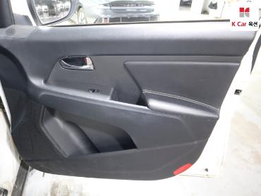 2012 - kia sportage
