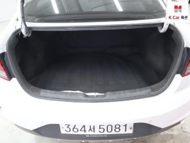 2020 - hyundai avante