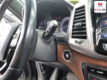 2019 - kg mobility (ssangyong) rexton
