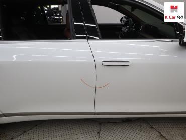 2023 - genesis g90