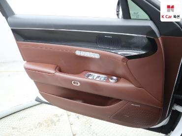 2023 - genesis g90