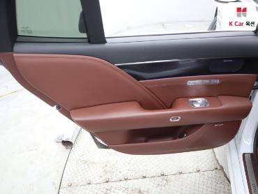 2023 - genesis g90