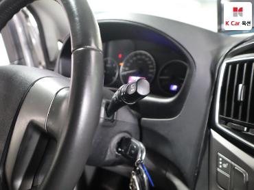 2021 - hyundai grand starex