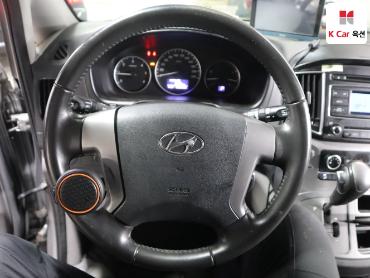 2021 - hyundai grand starex