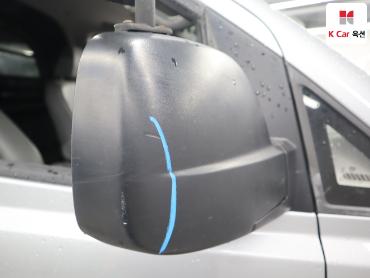 2021 - hyundai grand starex