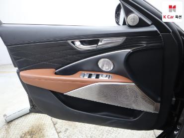 2020 - kia k9