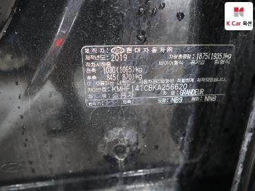 2019 - hyundai grandeur