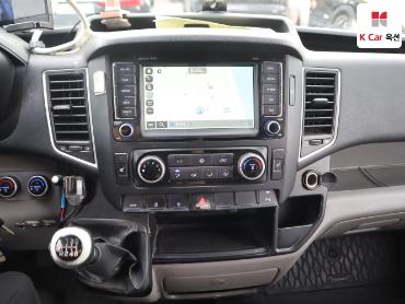 2016 - hyundai solati