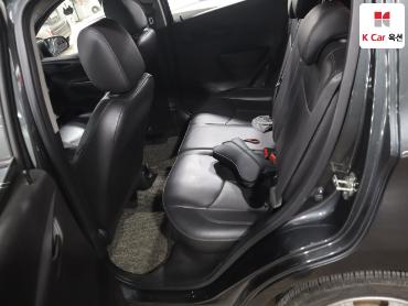 2017 - chevrolet spark