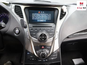 2013 - hyundai grandeur