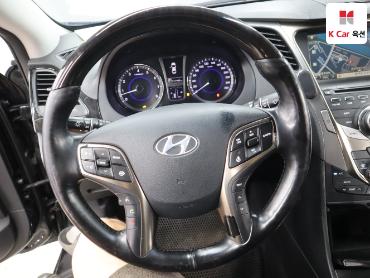 2013 - hyundai grandeur