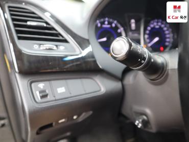 2013 - hyundai grandeur