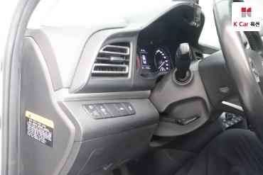 2019 - hyundai avante