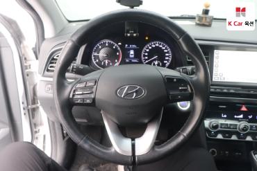 2019 - hyundai avante