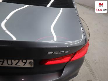 2018 - bmw 5 series