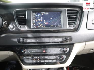 2019 - kia carnival