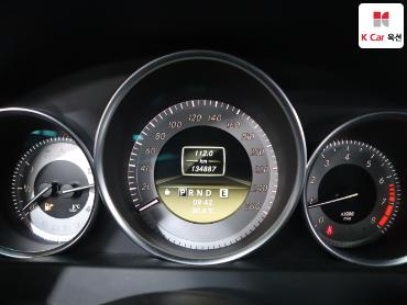 2012 - mercedes-benz c200