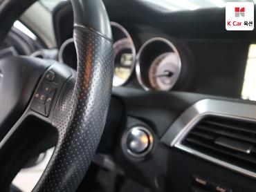2012 - mercedes-benz c200