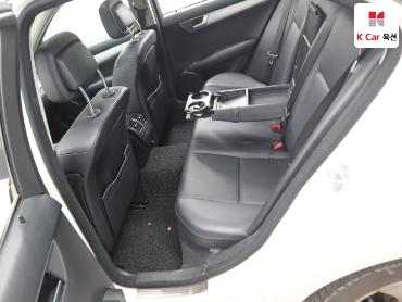 2012 - mercedes-benz c200