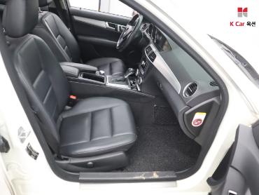 2012 - mercedes-benz c200