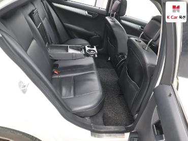 2012 - mercedes-benz c200