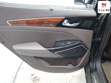 2017 - kia k7