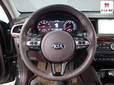 2017 - kia k7