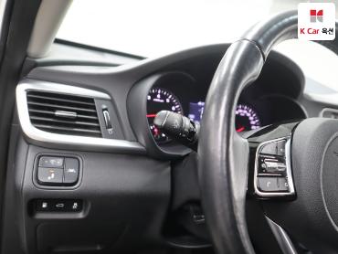 2020 - kia k5