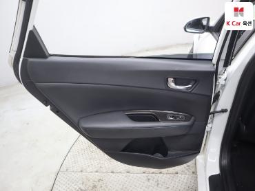 2020 - kia k5