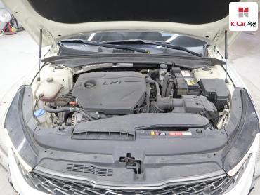 2020 - kia k5