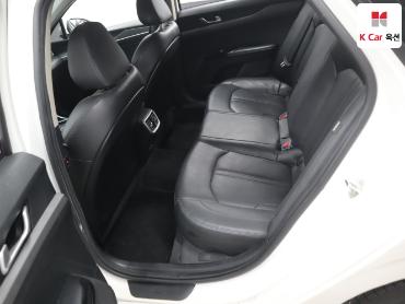 2020 - kia k5