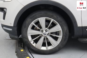 2018 - ford explorer