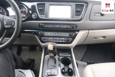 2017 - kia carnival