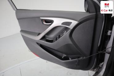 2011 - hyundai avante