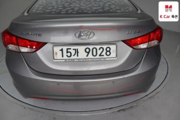 2011 - hyundai avante