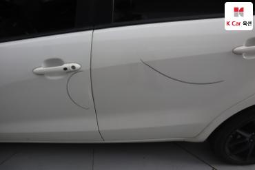2012 - kia pride