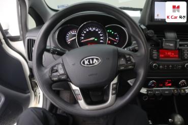 2012 - kia pride
