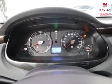 2011 - hyundai grandeur