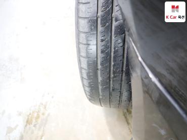 2011 - hyundai grandeur