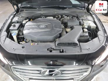 2018 - hyundai grandeur