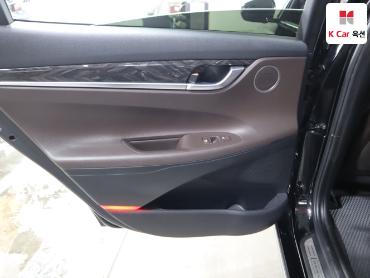 2018 - hyundai grandeur