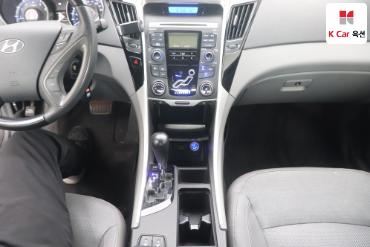 2010 - hyundai sonata
