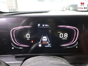 2023 - kia sportage
