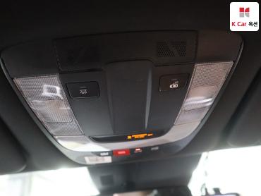 2023 - kia sportage