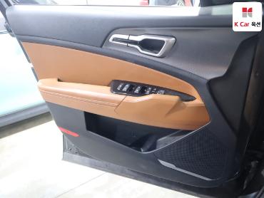 2023 - kia sportage