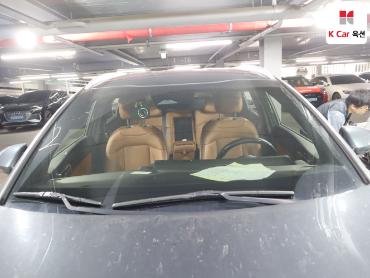 2023 - kia sportage
