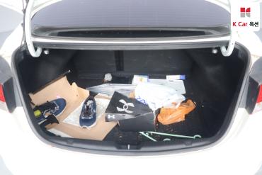 2011 - hyundai avante